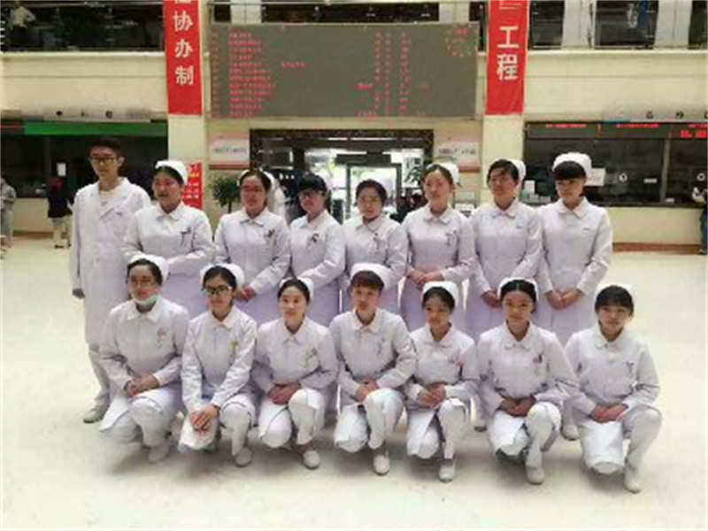 我校16届学生于徐州市妇幼保健院实习一览